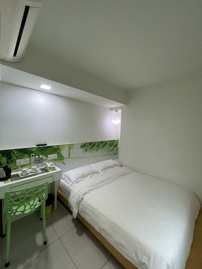 Green Apple Boutique Hotel Kota Kinabalu Kültér fotó