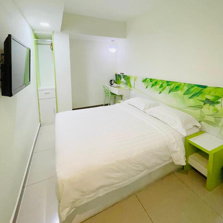 Green Apple Boutique Hotel Kota Kinabalu Kültér fotó