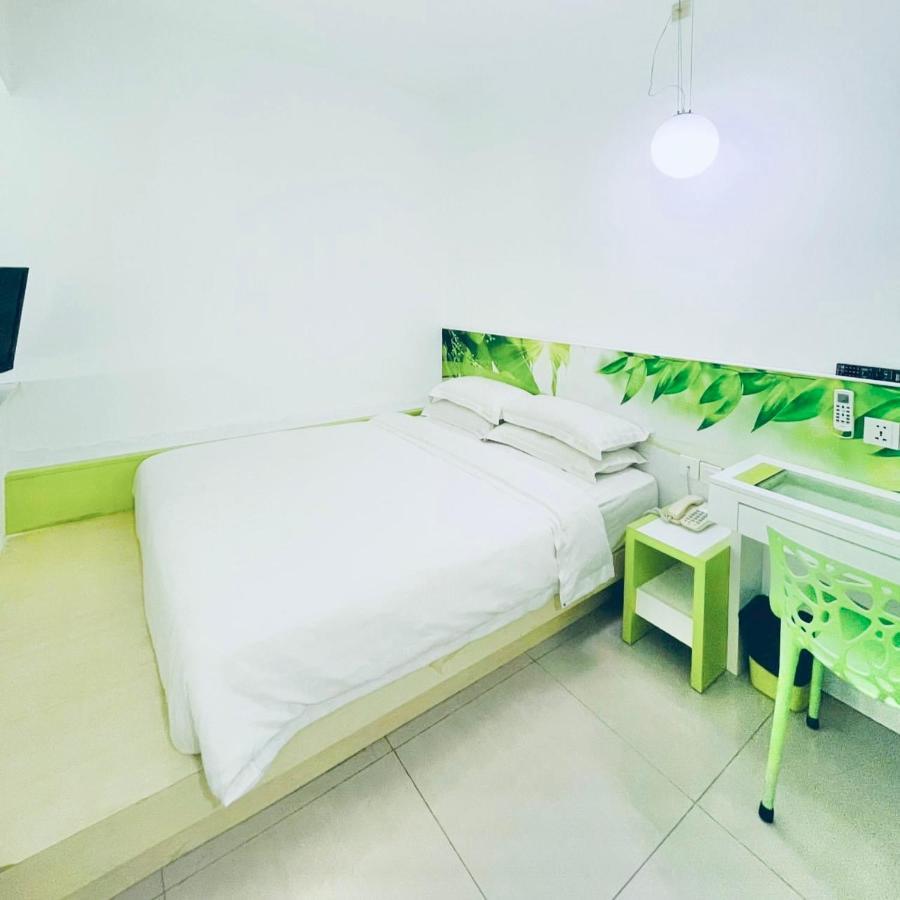 Green Apple Boutique Hotel Kota Kinabalu Kültér fotó